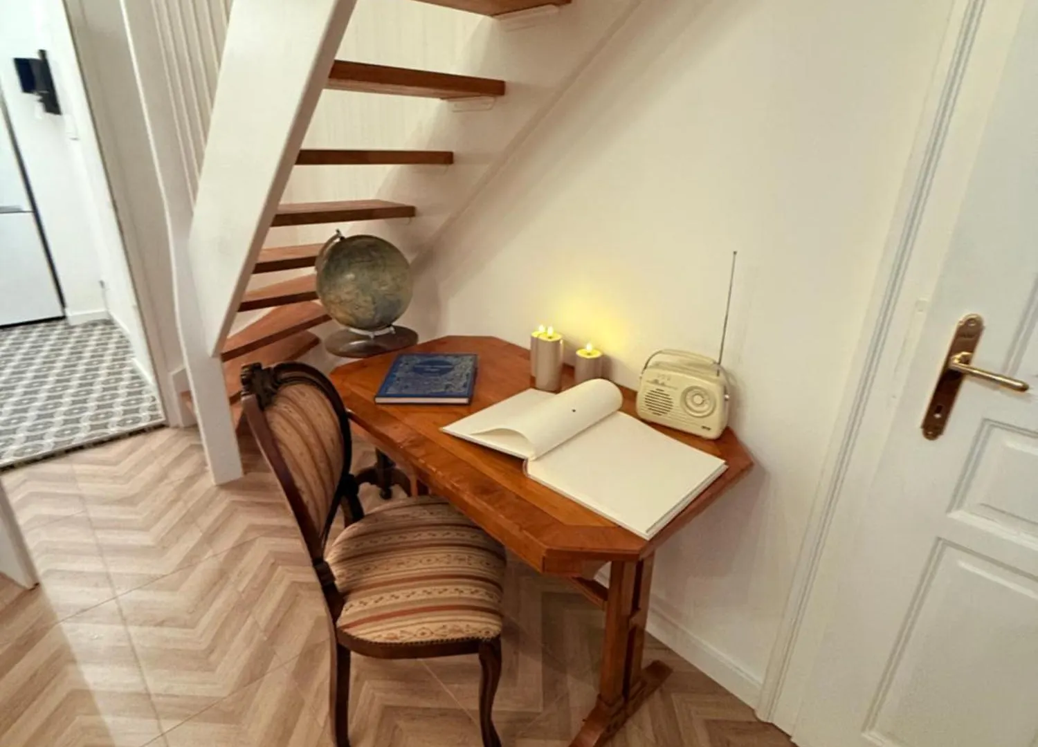Schonbrunn Classic Apartment Contactless Check In Viena 0*,  Áustria