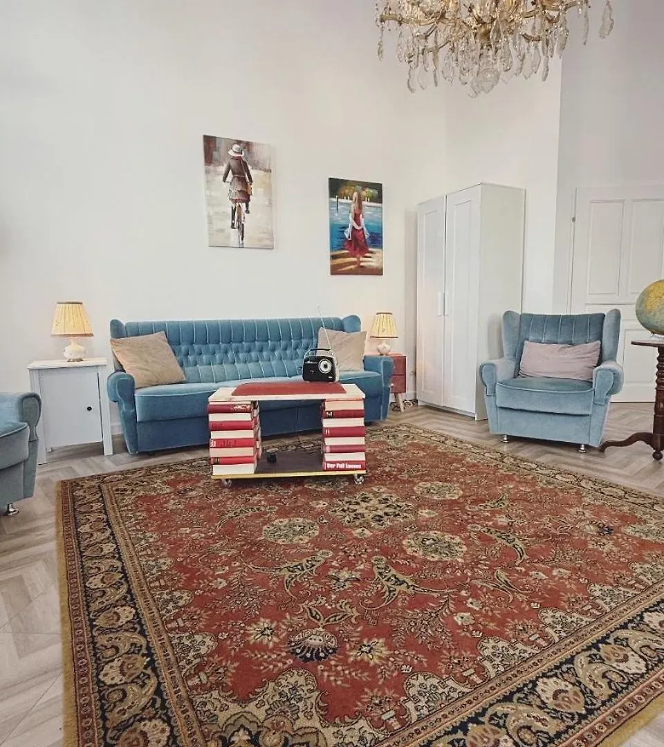 Schonbrunn Classic Apartment Contactless Check In Viena Áustria